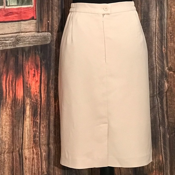 NWOT Pencil Skirt - Picture 2 of 5
